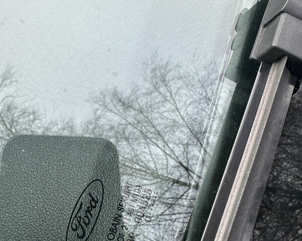 Сірий Форд Фокус, об'ємом двигуна 1.6 л та пробігом 260 тис. км за 5500 $, фото 7 на Automoto.ua