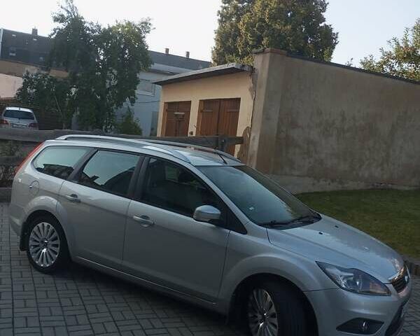 Серый Форд Фокус, объемом двигателя 1.6 л и пробегом 205 тыс. км за 6442 $, фото 3 на Automoto.ua