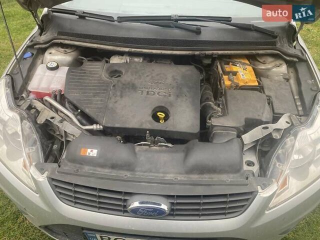 Серый Форд Фокус, объемом двигателя 1.8 л и пробегом 299 тыс. км за 6900 $, фото 23 на Automoto.ua