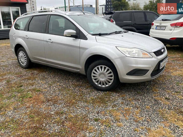 Серый Форд Фокус, объемом двигателя 1.6 л и пробегом 250 тыс. км за 5500 $, фото 8 на Automoto.ua