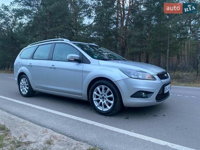 Серый Форд Фокус, объемом двигателя 1.6 л и пробегом 232 тыс. км за 5700 $, фото 9 на Automoto.ua