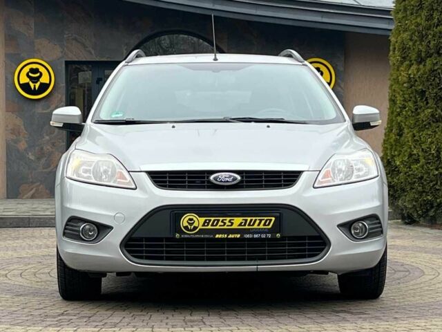 Серый Форд Фокус, объемом двигателя 1.5 л и пробегом 175 тыс. км за 5400 $, фото 1 на Automoto.ua