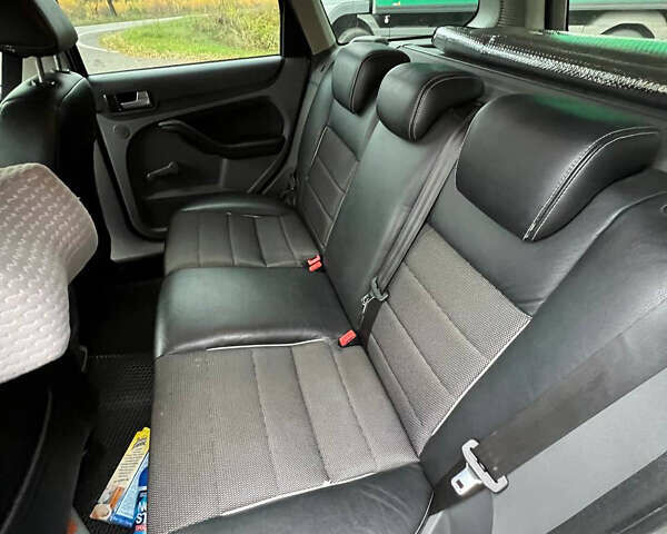 Сірий Форд Фокус, об'ємом двигуна 1.56 л та пробігом 245 тис. км за 6200 $, фото 29 на Automoto.ua