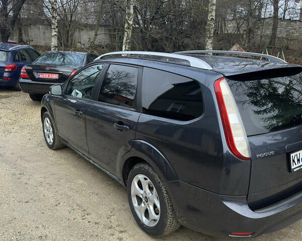 Серый Форд Фокус, объемом двигателя 1.6 л и пробегом 260 тыс. км за 5500 $, фото 12 на Automoto.ua