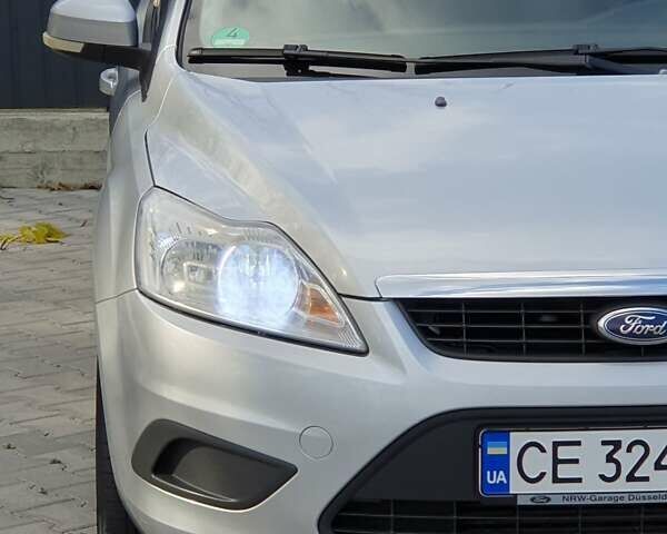 Серый Форд Фокус, объемом двигателя 1.6 л и пробегом 297 тыс. км за 5200 $, фото 9 на Automoto.ua