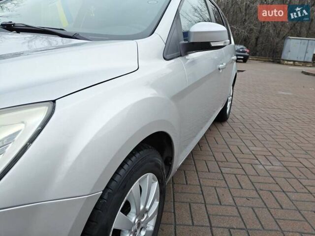 Сірий Форд Фокус, об'ємом двигуна 1.6 л та пробігом 176 тис. км за 5699 $, фото 1 на Automoto.ua