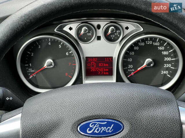 Сірий Форд Фокус, об'ємом двигуна 1.6 л та пробігом 207 тис. км за 6150 $, фото 12 на Automoto.ua