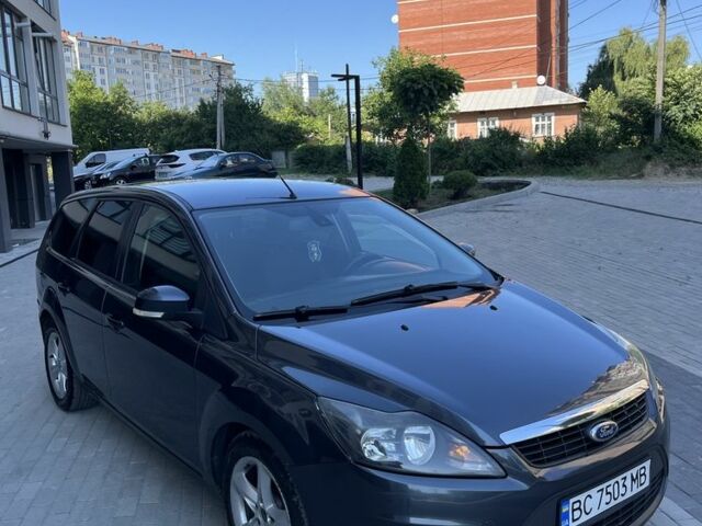 Сірий Форд Фокус, об'ємом двигуна 1.6 л та пробігом 305 тис. км за 4514 $, фото 2 на Automoto.ua