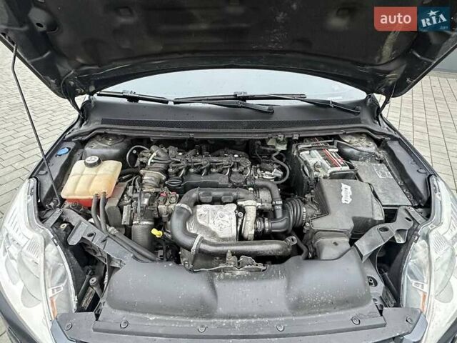 Сірий Форд Фокус, об'ємом двигуна 1.6 л та пробігом 276 тис. км за 5700 $, фото 14 на Automoto.ua