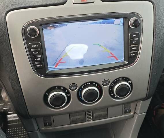 Серый Форд Фокус, объемом двигателя 1.6 л и пробегом 187 тыс. км за 5899 $, фото 15 на Automoto.ua