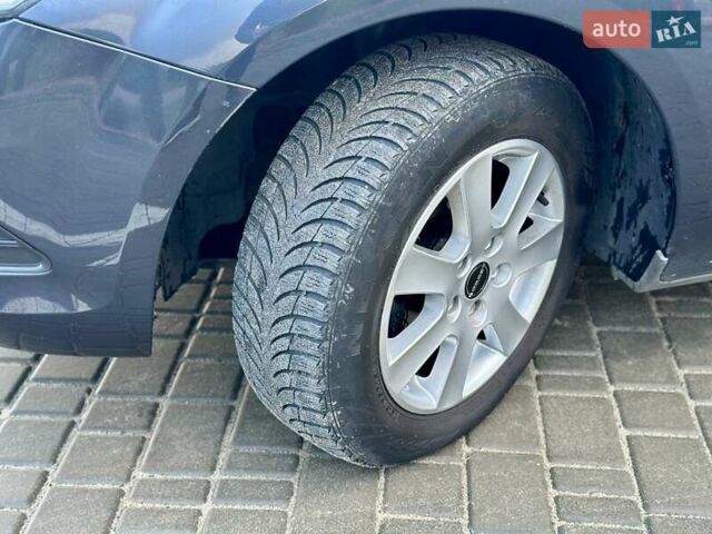 Серый Форд Фокус, объемом двигателя 1.6 л и пробегом 234 тыс. км за 6800 $, фото 41 на Automoto.ua