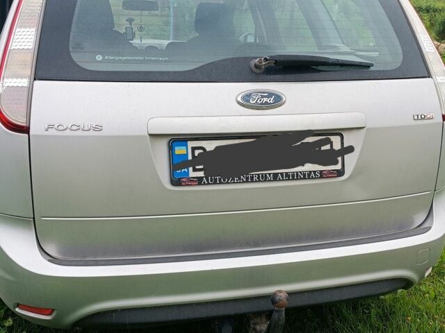 Серый Форд Фокус, объемом двигателя 0 л и пробегом 260 тыс. км за 5100 $, фото 3 на Automoto.ua