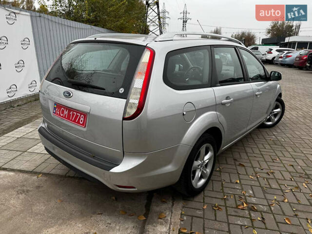 Сірий Форд Фокус, об'ємом двигуна 1.6 л та пробігом 188 тис. км за 5700 $, фото 3 на Automoto.ua