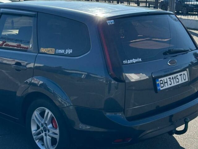 Серый Форд Фокус, объемом двигателя 1.6 л и пробегом 290 тыс. км за 5300 $, фото 2 на Automoto.ua