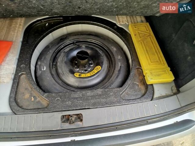 Сірий Форд Фокус, об'ємом двигуна 1.56 л та пробігом 233 тис. км за 5500 $, фото 13 на Automoto.ua