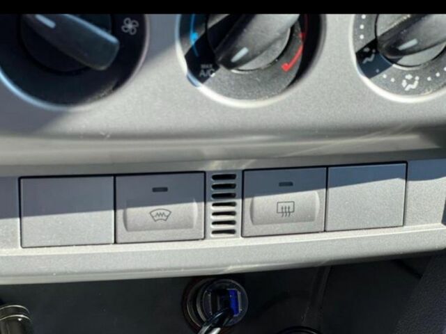 Серый Форд Фокус, объемом двигателя 1.6 л и пробегом 218 тыс. км за 6000 $, фото 5 на Automoto.ua