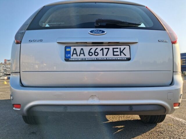 Сірий Форд Фокус, об'ємом двигуна 1.6 л та пробігом 329 тис. км за 4000 $, фото 2 на Automoto.ua
