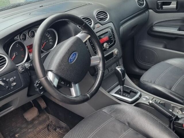 Серый Форд Фокус, объемом двигателя 2 л и пробегом 250 тыс. км за 4700 $, фото 6 на Automoto.ua