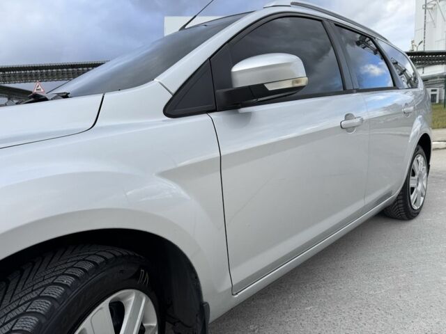 Серый Форд Фокус, объемом двигателя 1.6 л и пробегом 241 тыс. км за 6300 $, фото 18 на Automoto.ua