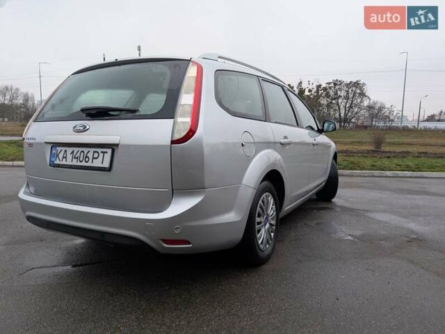 Серый Форд Фокус, объемом двигателя 1.6 л и пробегом 241 тыс. км за 6200 $, фото 3 на Automoto.ua