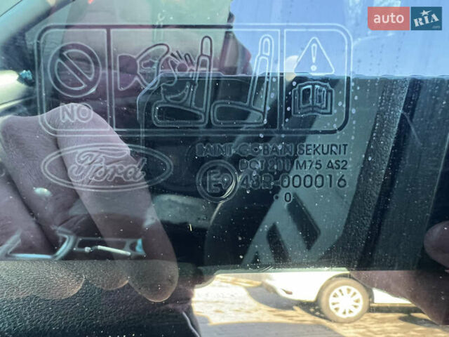 Серый Форд Фокус, объемом двигателя 1.6 л и пробегом 270 тыс. км за 5999 $, фото 25 на Automoto.ua