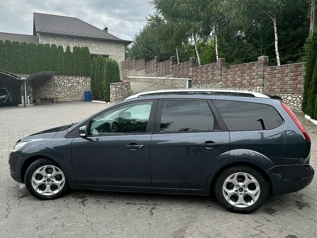 Сірий Форд Фокус, об'ємом двигуна 1.6 л та пробігом 229 тис. км за 4816 $, фото 4 на Automoto.ua