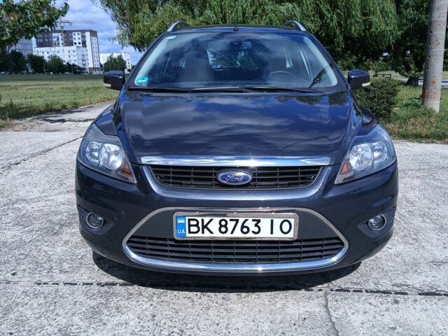 Сірий Форд Фокус, об'ємом двигуна 1.6 л та пробігом 215 тис. км за 5900 $, фото 5 на Automoto.ua