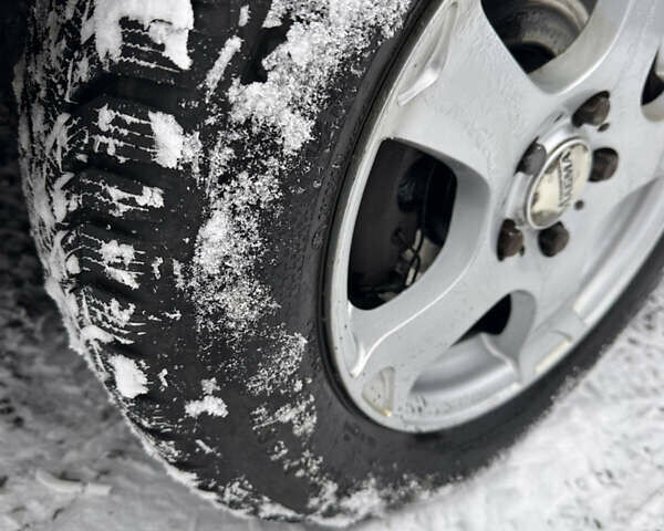 Сірий Форд Фокус, об'ємом двигуна 1.6 л та пробігом 260 тис. км за 5400 $, фото 27 на Automoto.ua