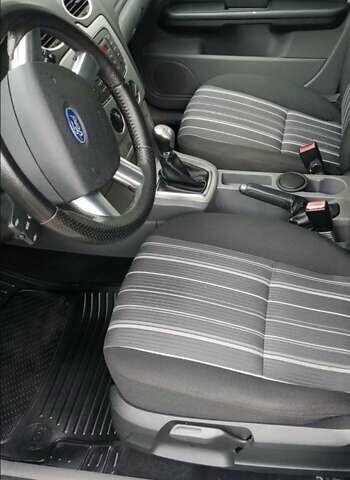 Сірий Форд Фокус, об'ємом двигуна 1.6 л та пробігом 176 тис. км за 5699 $, фото 8 на Automoto.ua