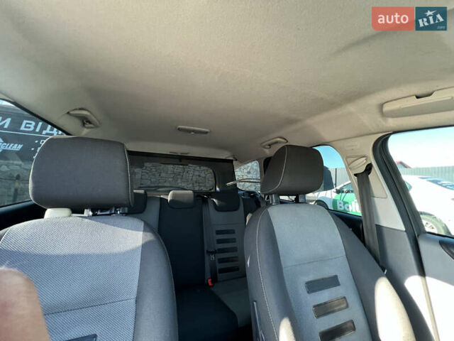 Серый Форд Фокус, объемом двигателя 1.6 л и пробегом 270 тыс. км за 5999 $, фото 49 на Automoto.ua