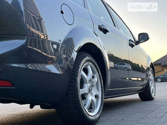 Сірий Форд Фокус, об'ємом двигуна 1.6 л та пробігом 205 тис. км за 6499 $, фото 69 на Automoto.ua