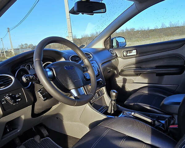 Серый Форд Фокус, объемом двигателя 1.6 л и пробегом 286 тыс. км за 5700 $, фото 15 на Automoto.ua