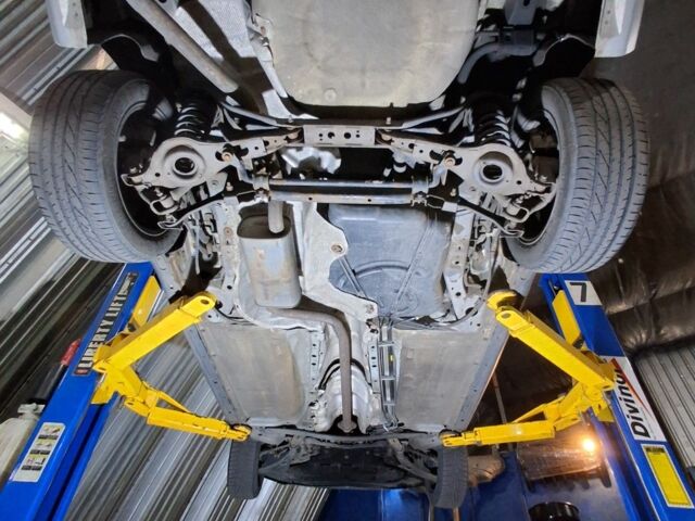 Сірий Форд Фокус, об'ємом двигуна 1.6 л та пробігом 329 тис. км за 4000 $, фото 6 на Automoto.ua