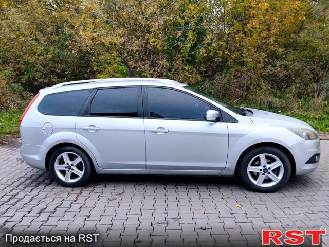 Серый Форд Фокус, объемом двигателя 1.6 л и пробегом 226 тыс. км за 6000 $, фото 5 на Automoto.ua