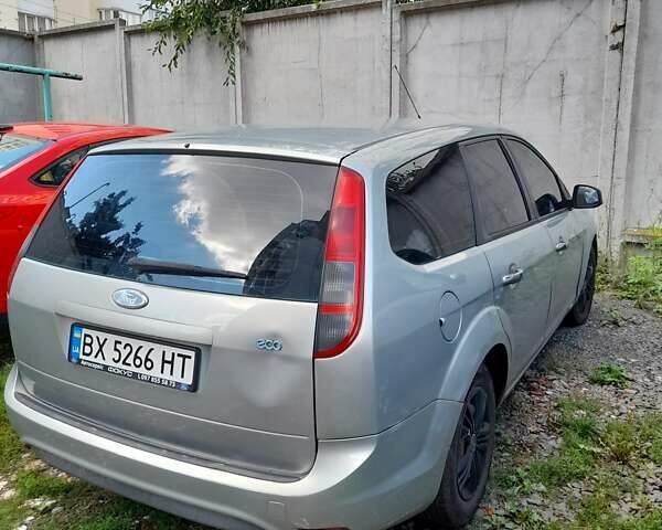 Сірий Форд Фокус, об'ємом двигуна 1.56 л та пробігом 285 тис. км за 5600 $, фото 2 на Automoto.ua