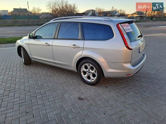 Серый Форд Фокус, объемом двигателя 1.6 л и пробегом 200 тыс. км за 6400 $, фото 8 на Automoto.ua