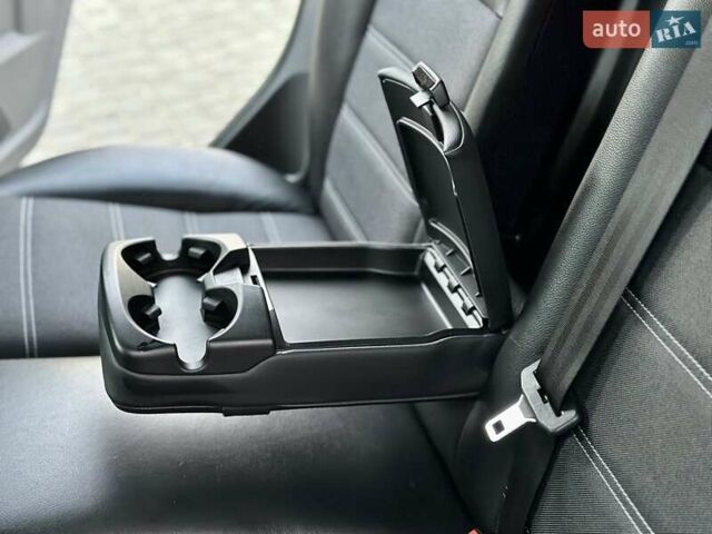 Серый Форд Фокус, объемом двигателя 1.6 л и пробегом 234 тыс. км за 6800 $, фото 29 на Automoto.ua