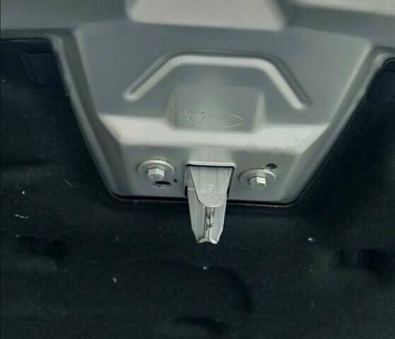 Сірий Форд Фокус, об'ємом двигуна 1.6 л та пробігом 176 тис. км за 5699 $, фото 21 на Automoto.ua