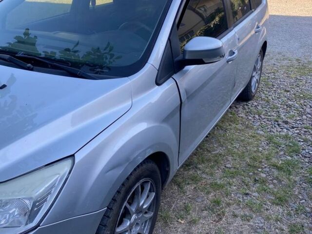 Серый Форд Фокус, объемом двигателя 1.6 л и пробегом 290 тыс. км за 4100 $, фото 1 на Automoto.ua