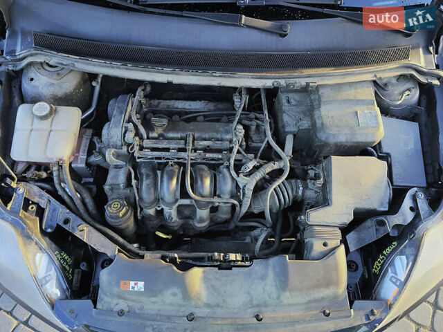 Серый Форд Фокус, объемом двигателя 1.6 л и пробегом 286 тыс. км за 5700 $, фото 20 на Automoto.ua