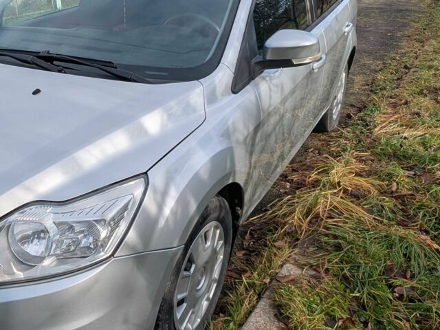 Серый Форд Фокус, объемом двигателя 1.6 л и пробегом 233 тыс. км за 5100 $, фото 4 на Automoto.ua