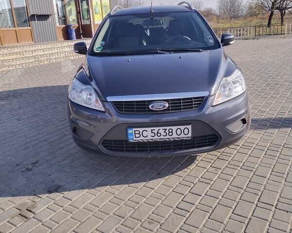 Серый Форд Фокус, объемом двигателя 1.6 л и пробегом 261 тыс. км за 5500 $, фото 3 на Automoto.ua