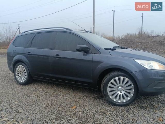 Серый Форд Фокус, объемом двигателя 1.56 л и пробегом 320 тыс. км за 4700 $, фото 5 на Automoto.ua