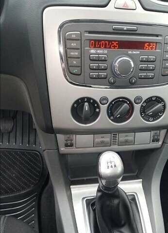 Сірий Форд Фокус, об'ємом двигуна 1.6 л та пробігом 176 тис. км за 5699 $, фото 9 на Automoto.ua