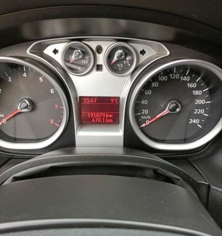 Серый Форд Фокус, объемом двигателя 2 л и пробегом 192 тыс. км за 6500 $, фото 12 на Automoto.ua