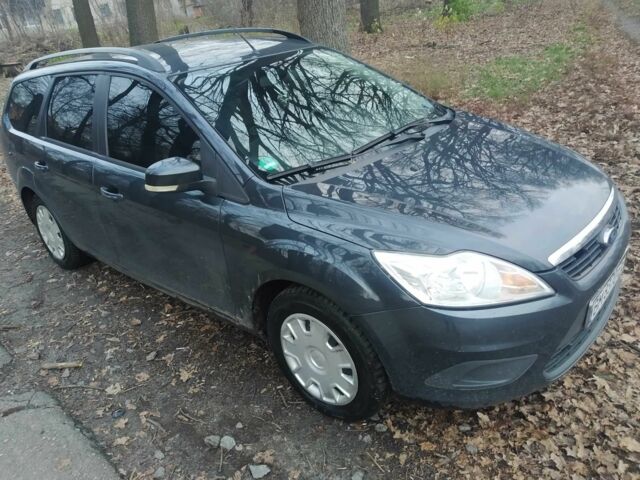 Серый Форд Фокус, объемом двигателя 1.6 л и пробегом 204 тыс. км за 6200 $, фото 3 на Automoto.ua