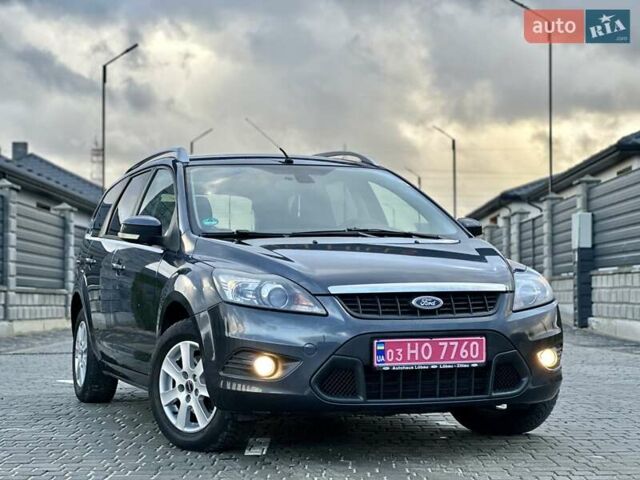 Серый Форд Фокус, объемом двигателя 1.6 л и пробегом 234 тыс. км за 6800 $, фото 2 на Automoto.ua