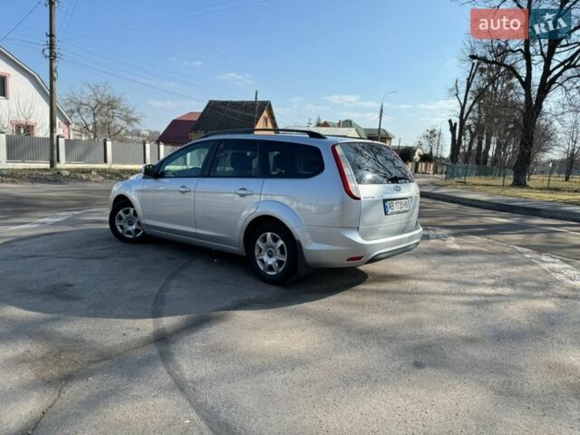 Сірий Форд Фокус, об'ємом двигуна 1.6 л та пробігом 301 тис. км за 5499 $, фото 12 на Automoto.ua