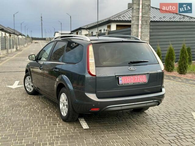 Серый Форд Фокус, объемом двигателя 1.6 л и пробегом 234 тыс. км за 6800 $, фото 7 на Automoto.ua
