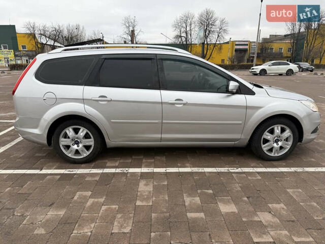 Сірий Форд Фокус, об'ємом двигуна 1.56 л та пробігом 187 тис. км за 5500 $, фото 5 на Automoto.ua